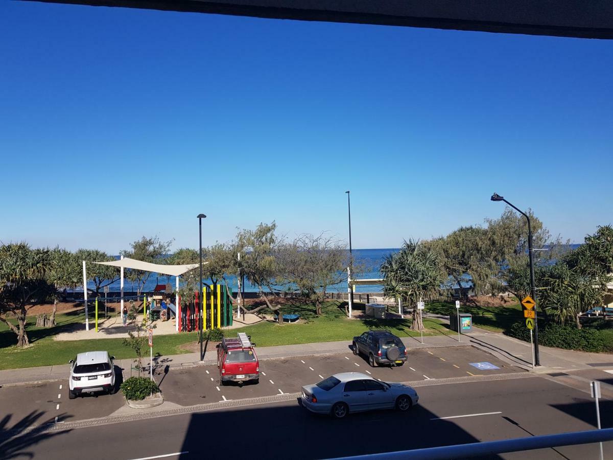 Casablanca Beachfront Apartments Bribie Island North Exterior photo