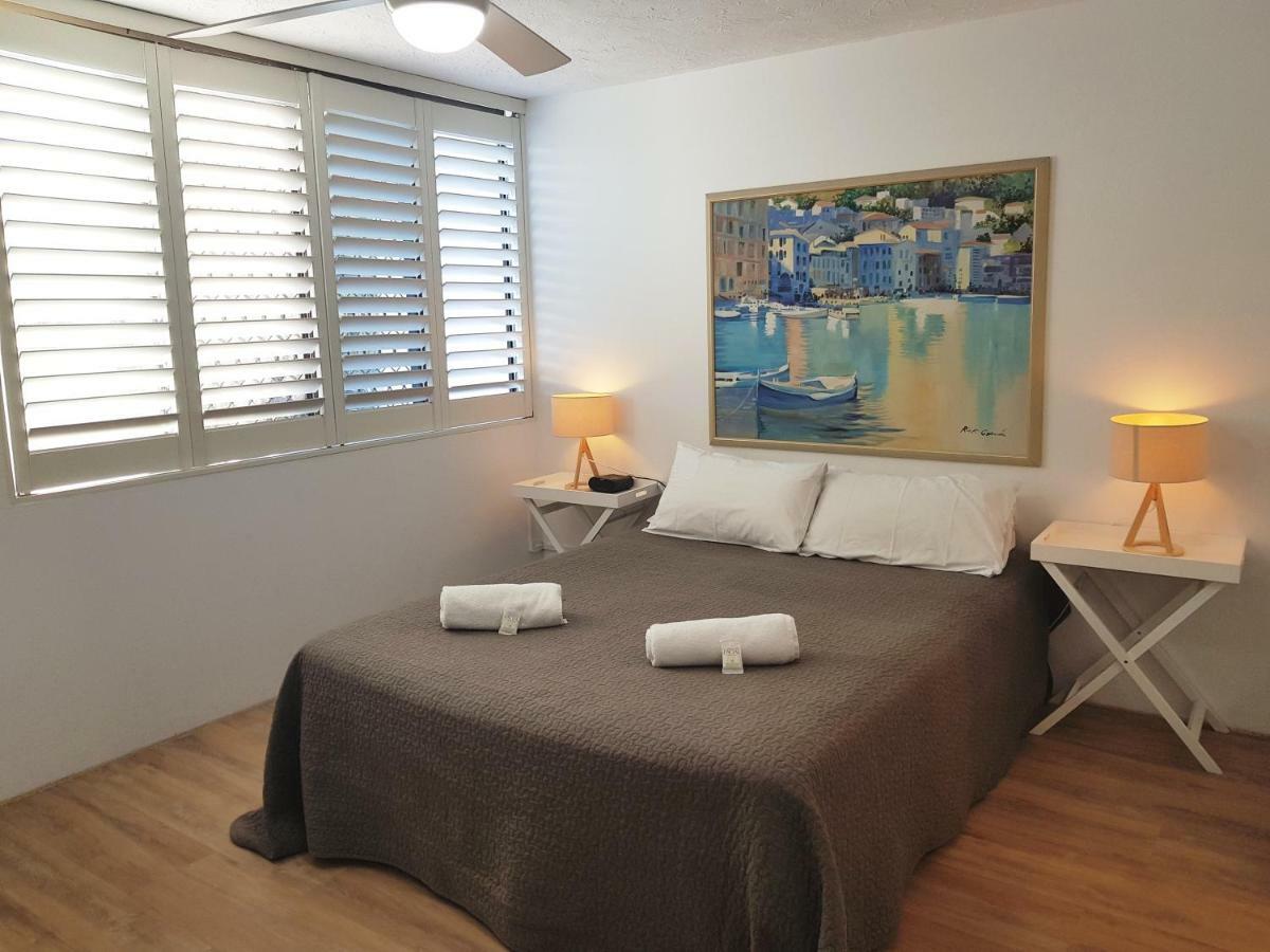 Casablanca Beachfront Apartments Bribie Island North Exterior photo